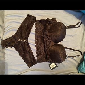 Fashion nova lingerie.
